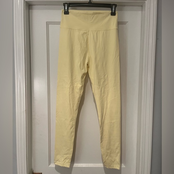 Daily Drills Butter Leggings - Picture 4 of 6